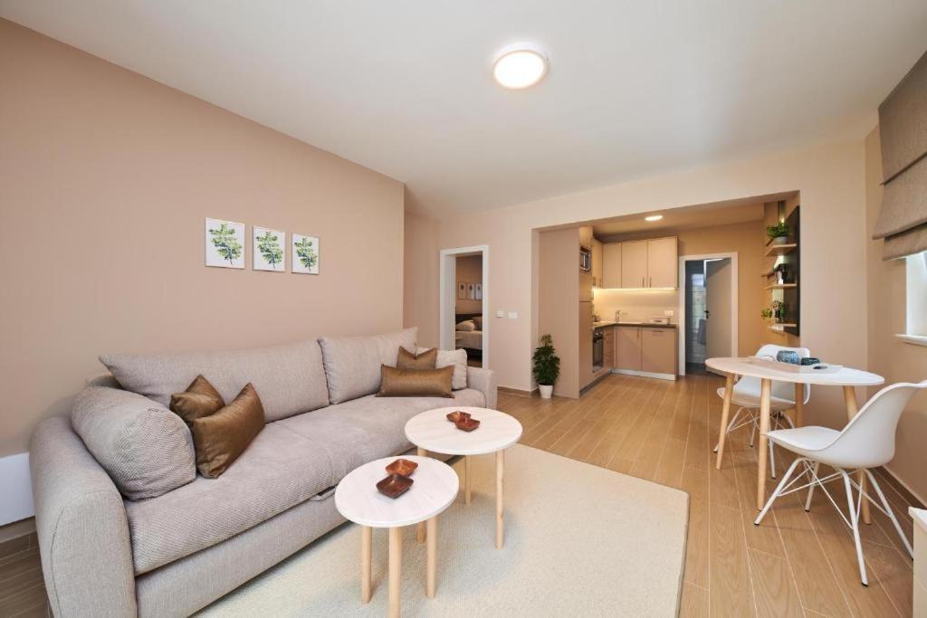Apartments Martello Garden Poreč Zewnętrze zdjęcie