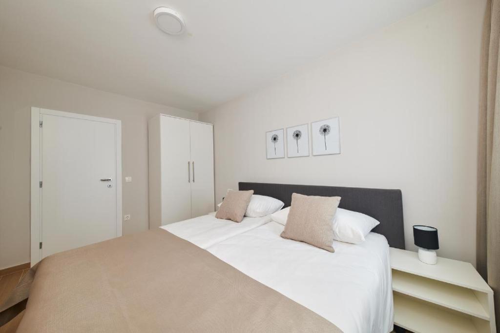 Apartments Martello Garden Poreč Zewnętrze zdjęcie