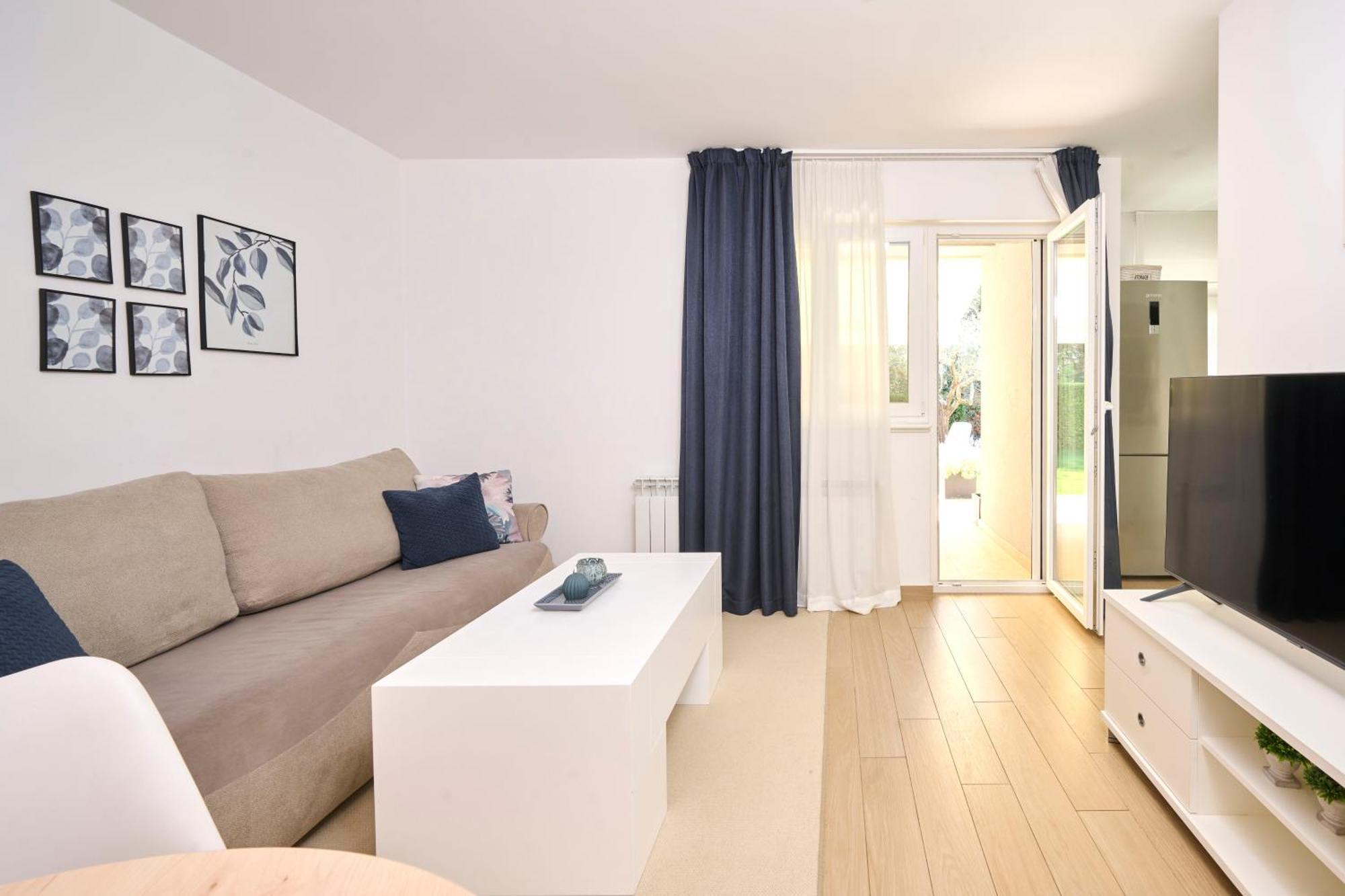 Apartments Martello Garden Poreč Zewnętrze zdjęcie